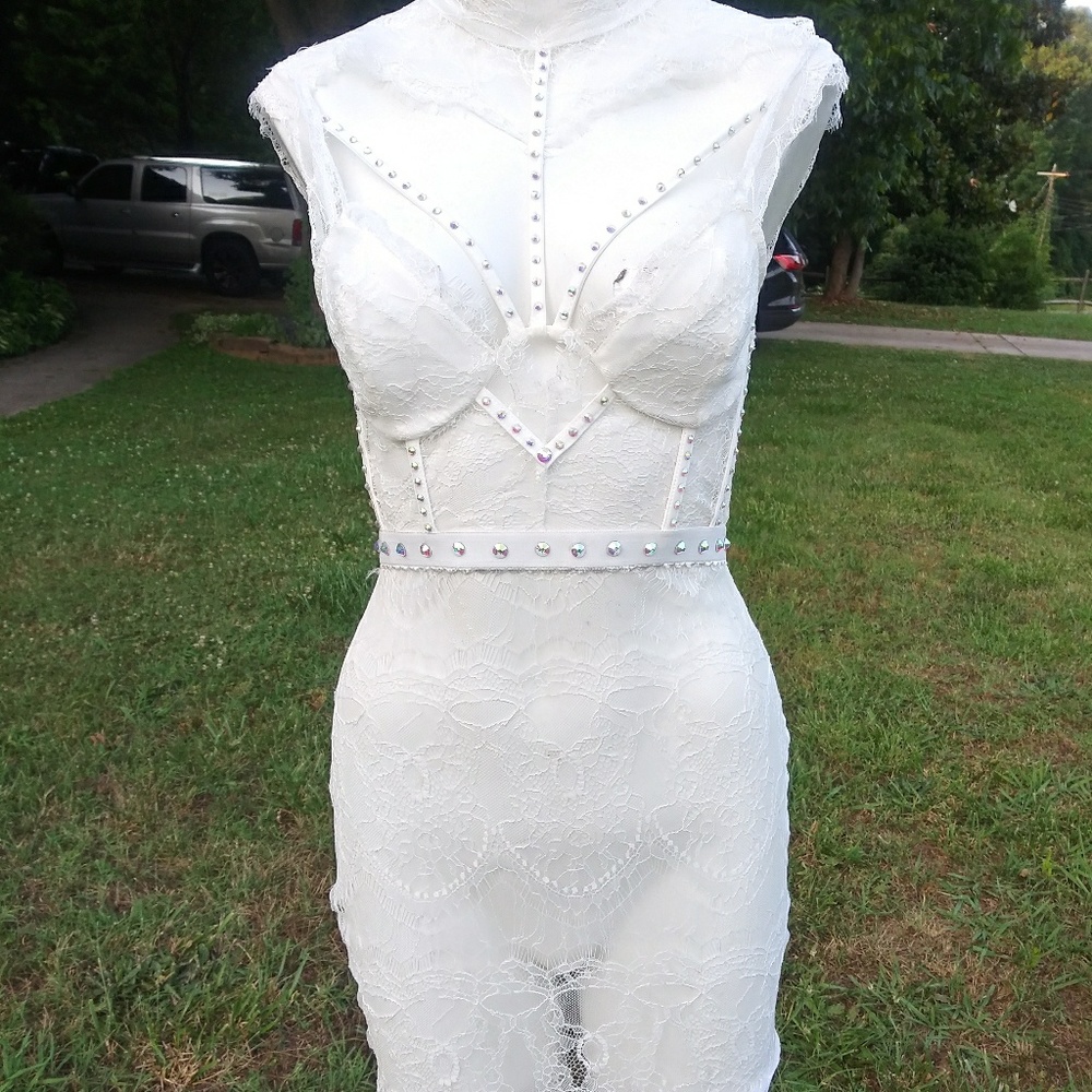 Customized Hera Lace Dress